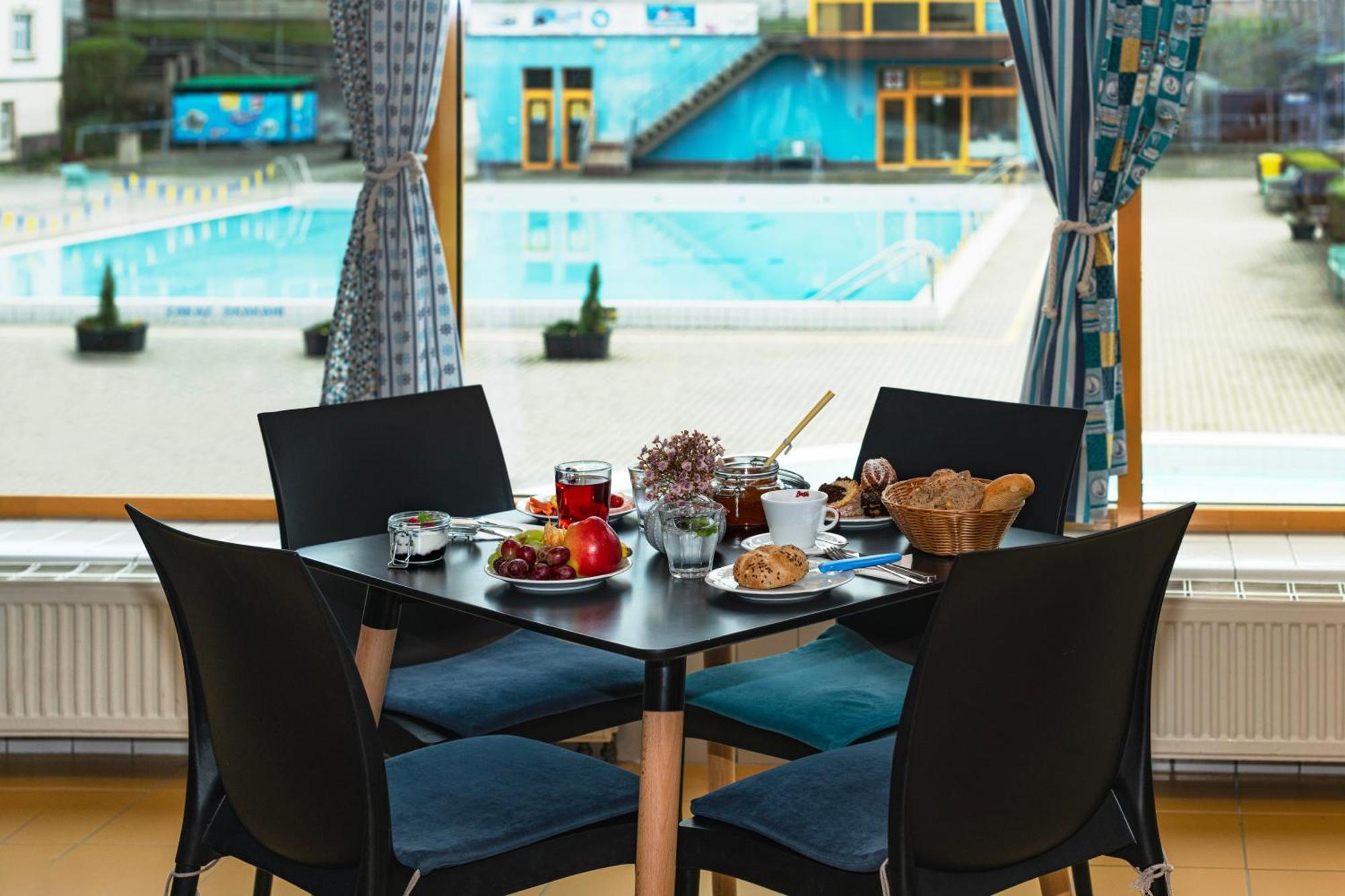 Aqua Hotel Ντέτσιν Εξωτερικό φωτογραφία